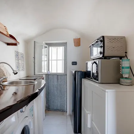 Guesthost - White Stone Appartamento Ostuni