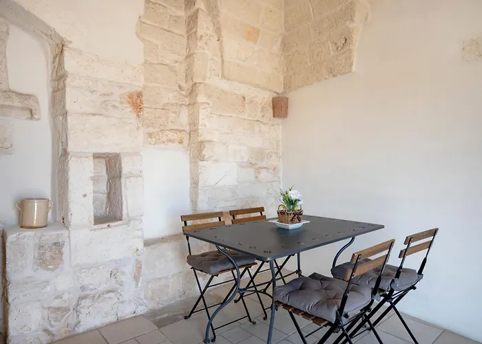 Guesthost - White Stone Appartement *
